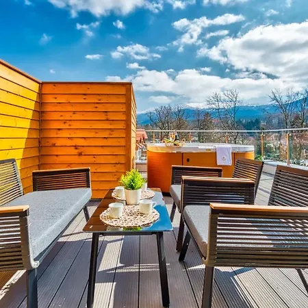 Z Basenem I Saunami Stone Hill Vip Centrum By Royal Aparts *