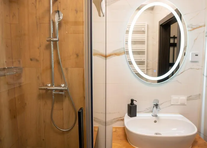 Z Basenem I Saunami Stone Hill Vip Centrum By Royal Aparts Szklarska Poręba