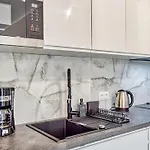Apartment Z Basenem I Saunami Stone Hill Vip Centrum By Royal Aparts Szklarska Poreba