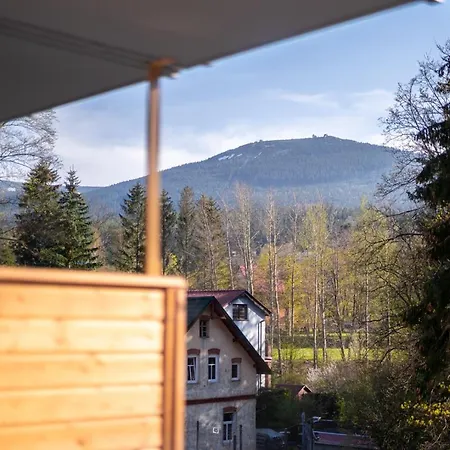 Z Basenem I Saunami Stone Hill Vip Centrum By Royal Aparts Sklářská Poruba