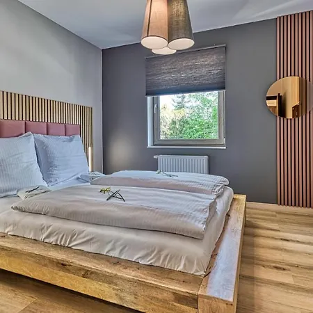 Z Basenem I Saunami Stone Hill Vip Centrum By Royal Aparts Apartman Szklarska Poręba