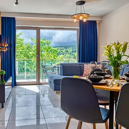 Apartment Z Basenem I Saunami Stone Hill Vip Centrum By Royal Aparts