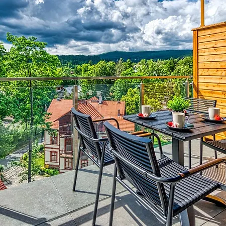 Apartment Z Basenem I Saunami Stone Hill Vip Centrum By Royal Aparts
