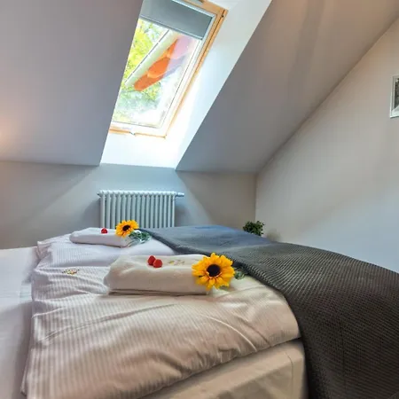 Apartment Z Basenem I Saunami Stone Hill Vip Centrum By Royal Aparts