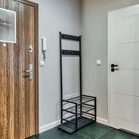 Z Basenem I Saunami Stone Hill Vip Centrum By Royal Aparts Apartment *