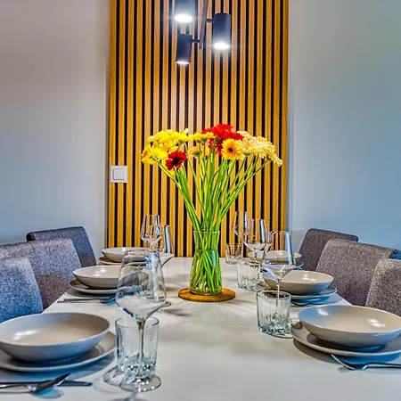 Z Basenem I Saunami Stone Hill Vip Centrum By Royal Aparts * Szklarska Poręba