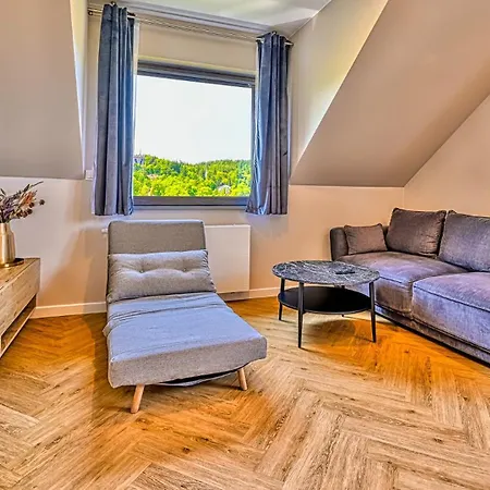 Z Basenem I Saunami Stone Hill Vip Centrum By Royal Aparts * Schreiberhau