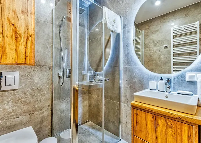 Z Basenem I Saunami Stone Hill Vip Centrum By Royal Aparts Sklářská Poruba