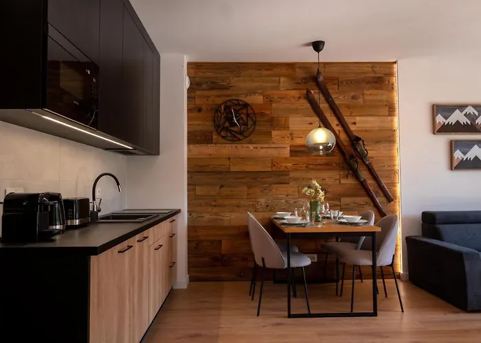 Apartmán Z Basenem I Saunami Stone Hill Vip Centrum By Royal Aparts Sklářská Poruba