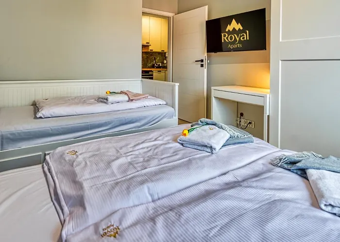 Z Basenem I Saunami Stone Hill Vip Centrum By Royal Aparts * Sklářská Poruba